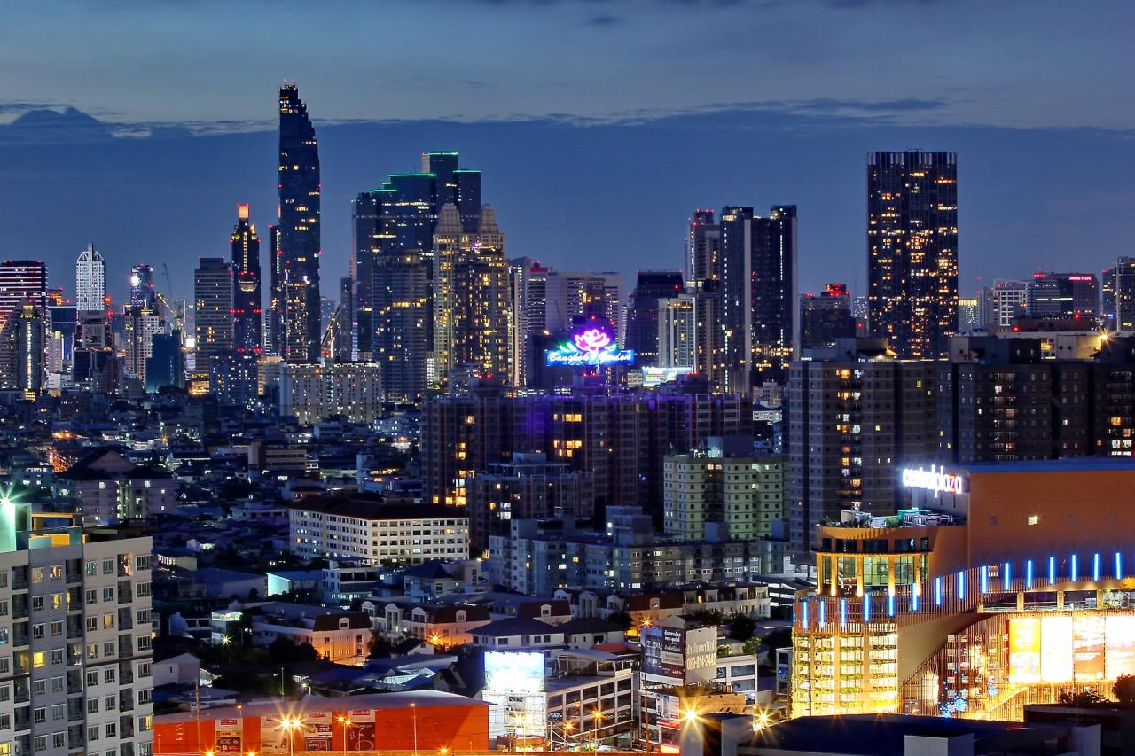 What is the nicest neighborhood in Bangkok?